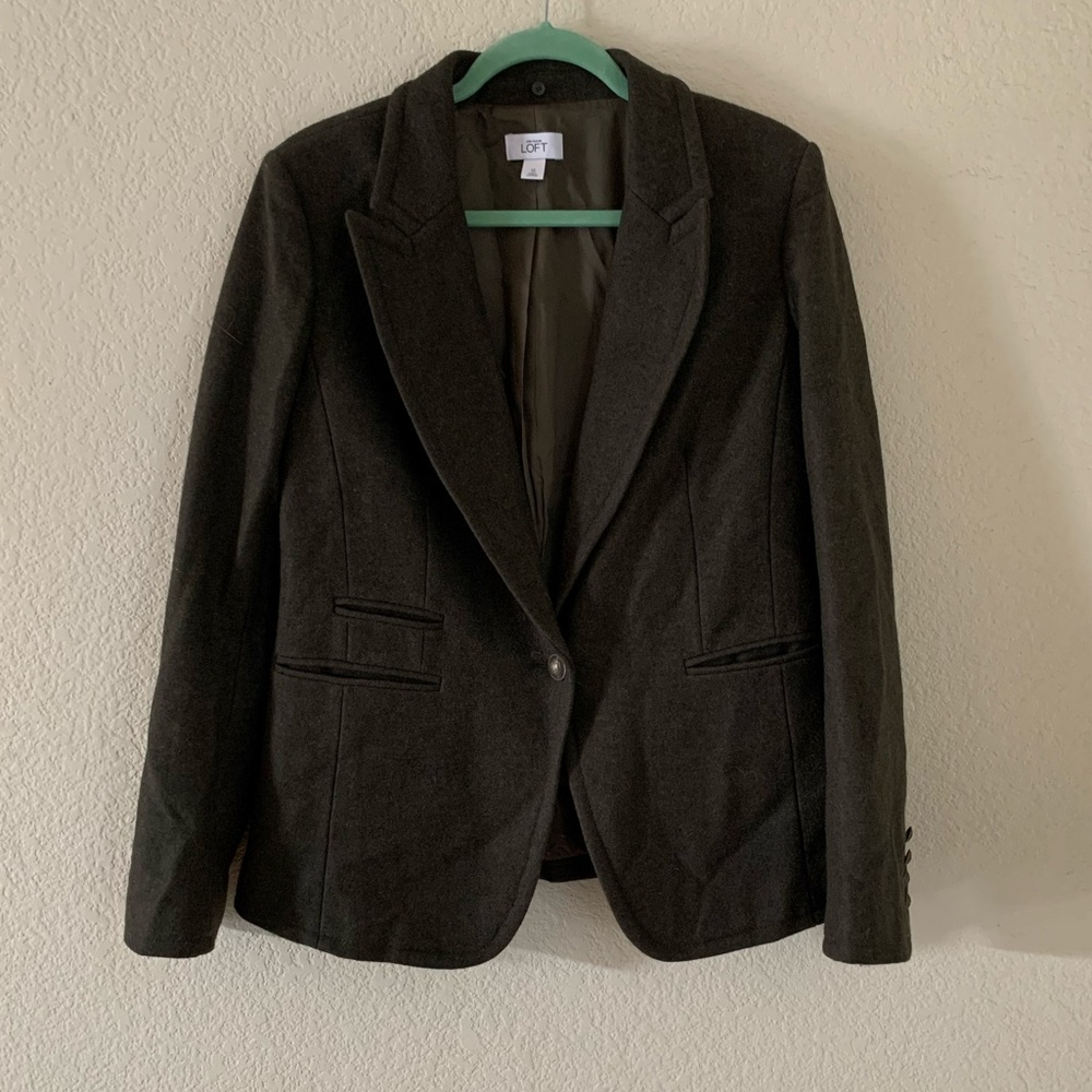 Loft wool and fur coat